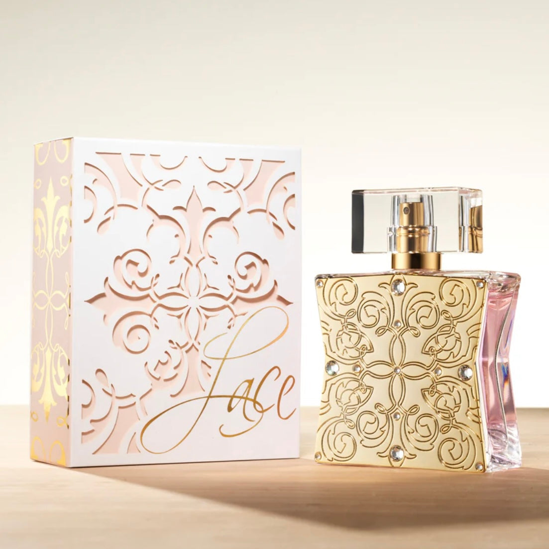 AROMA MUJER ENCAJE